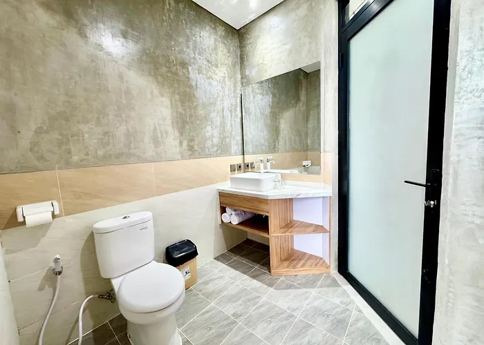 Jmp Hotel